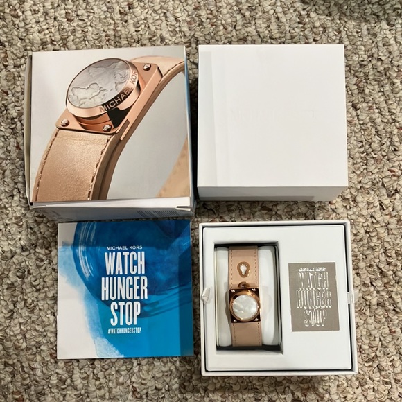 Michael Kors MKA101010 Watch Hunger Stop Reade Activity Tracker Rose Gold Tone - Picture 2 of 11